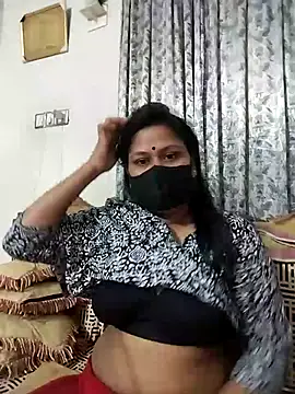Snapshot of munni-506 chatting on 21, 4, 2026 munni-506 online show from 21, 4, 2026