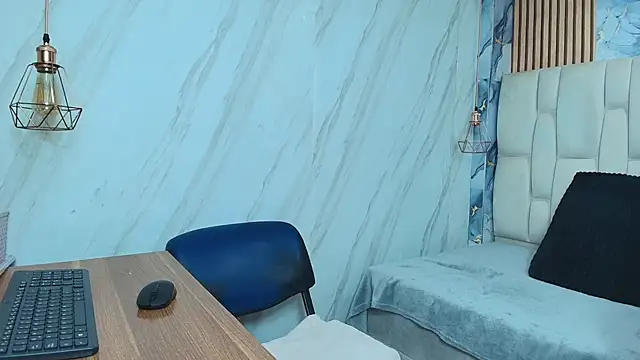 BeatrizSchmidt online show from 10, 11, 2025