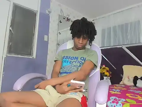 Santy bigcock 01 online show from 26, 11, 2025