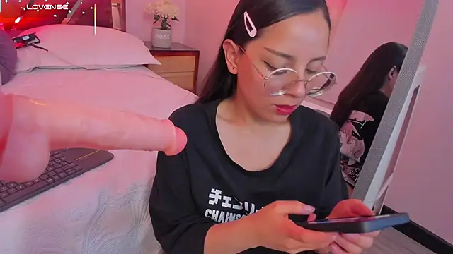 Kittyy patitas suaves online show from 14, 1, 2026