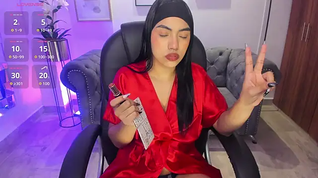 Snapshot of emma_connor1 chatting on 27, 11, 2025 emma connor1 online show from 27, 11, 2025