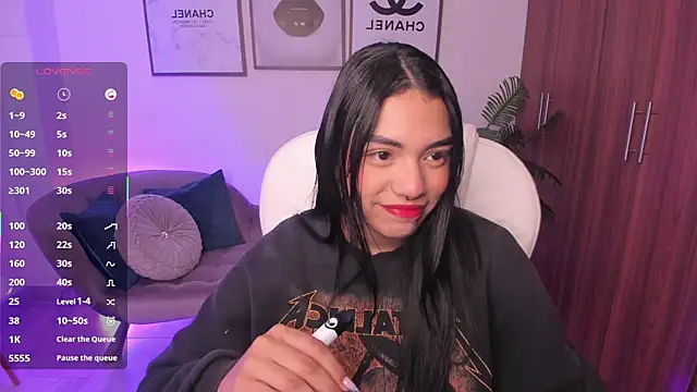 Snapshot of emma_connor1 chatting on 29, 11, 2025 emma connor1 online show from 29, 11, 2025