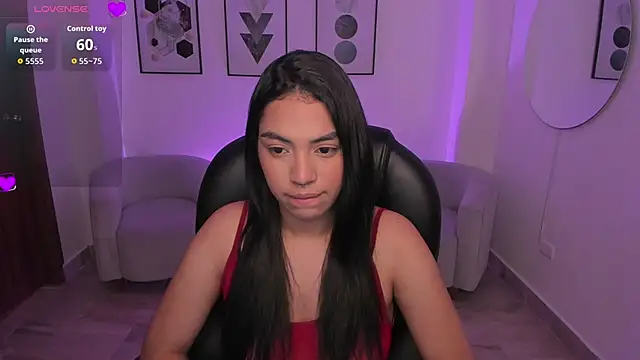 Snapshot of emma_connor1 chatting on 15, 12, 2025 emma connor1 online show from 15, 12, 2025