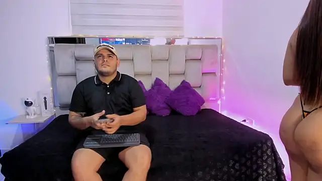 KimaandNate online show from 8, 11, 2025