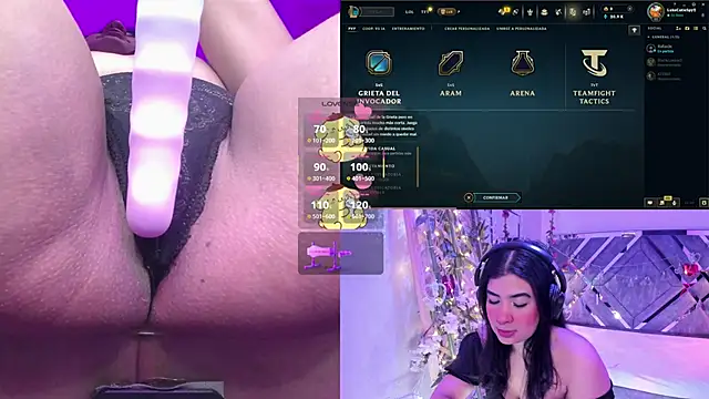 Snapshot of DaphneContry chatting on 7, 5, 2026 DaphneContry online show from 7, 5, 2026