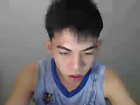 Urhotsilverboy online show from 26, 6, 2026