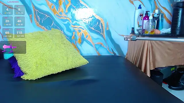 Kinky For Daddy online show from 18, 4, 2026