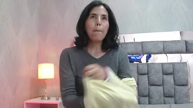 GiselaZivic online show from 16, 4, 2026