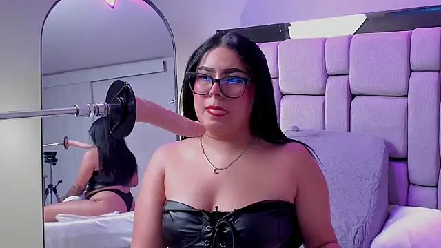 Amy whittee online show from 18, 12, 2025