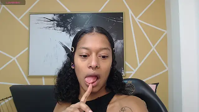 Agatha Amaya online show from 11, 11, 2025