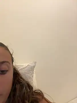 lounaaxangel online show from 17, 11, 2025