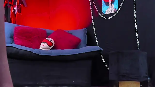 KatrinaStone online show from 2, 4, 2026