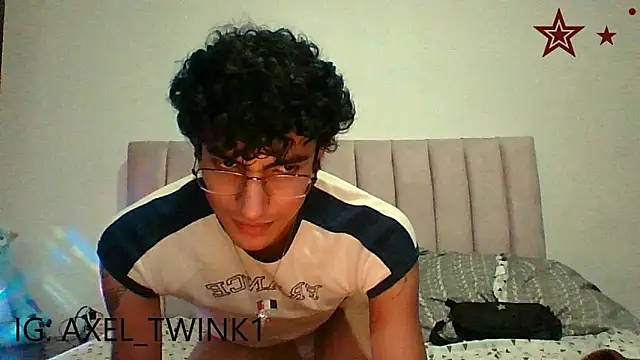 axel love13 online show from 15, 11, 2025