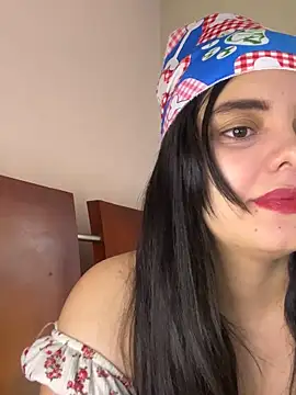 candicewest  online show from 24, 11, 2025