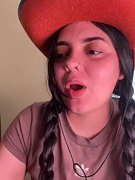 candicewest  online show from 26, 2, 2026