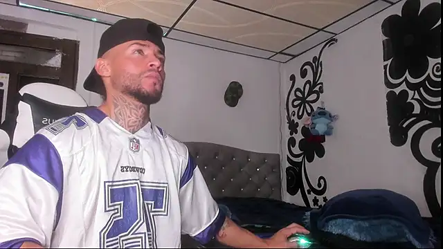 couple-hothot online show from 19, 11, 2025