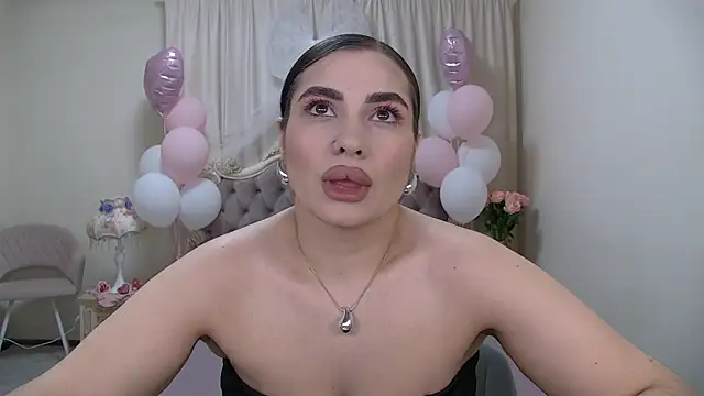 AdrianaTorres online show from 26, 2, 2026