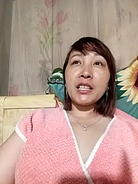 Missa-kute20 online show from 8, 3, 2026