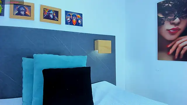 Andhrea Vale online show from 16, 3, 2026