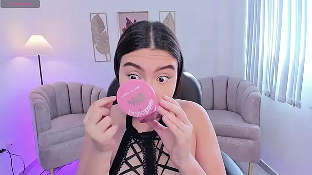 Maya vexx online show from 5, 1, 2026