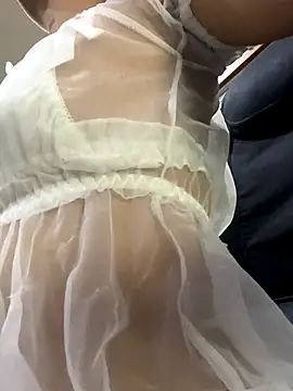  vaiolet owo online show from 12, 11, 2025