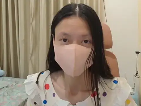 Lil-Cherries online show from 15, 1, 2026