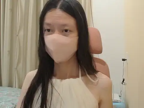 Lil-Cherries online show from 19, 1, 2026