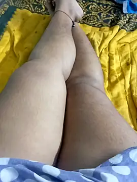 Snapshot of Rathi_telugu_couple chatting on 4, 12, 2025 Rathi telugu couple online show from 4, 12, 2025