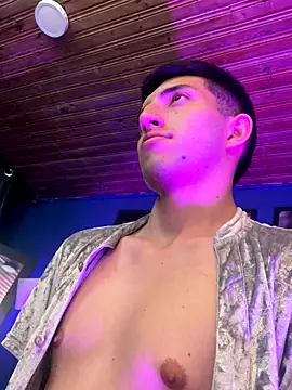 Un Sluttyy online show from 8, 11, 2025