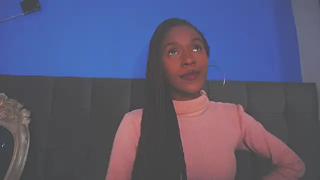 Aliis Love online show from 3, 12, 2025