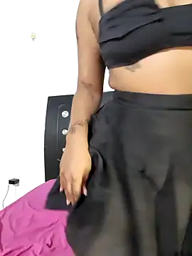 Snapshot of KittyMiaXXX chatting on 9, 11, 2025 KittyMiaXXX online show from 9, 11, 2025