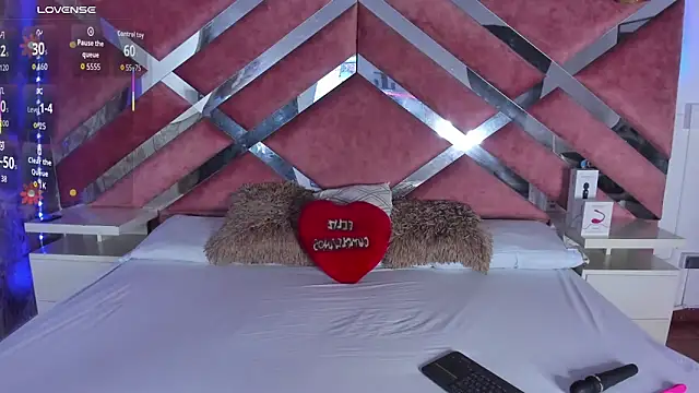 Lily Queen30 online show from 20, 11, 2025