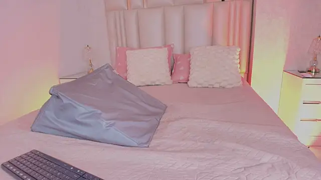 alanarose18 online show from 26, 2, 2026