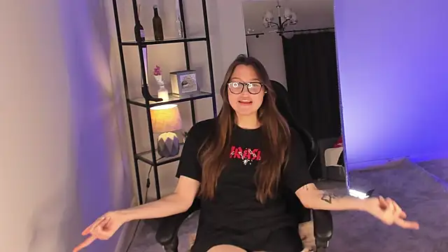 Anjelinaro online show from 7, 11, 2025