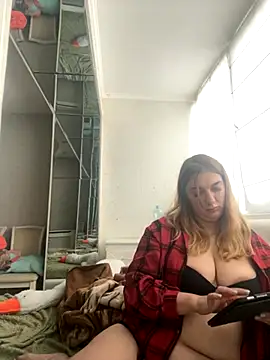 Snapshot of Avila_aa chatting on 17, 11, 2025 Avila aa online show from 17, 11, 2025