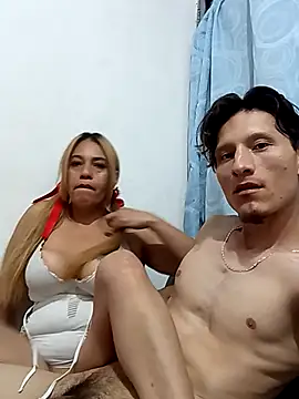 Snapshot of xXAndreyAndMariaXx chatting on 14, 11, 2025 xXAndreyAndMariaXx online show from 14, 11, 2025