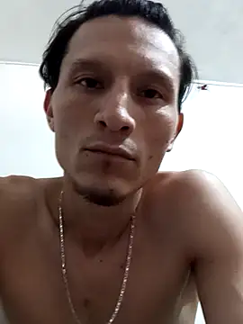 Snapshot of xXAndreyAndMariaXx chatting on 17, 11, 2025 xXAndreyAndMariaXx online show from 17, 11, 2025