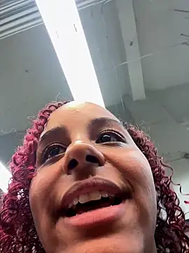 Nicolitalalinda online show from 14, 2, 2026