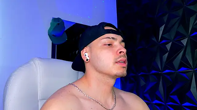 Maxwell Dupont online show from 11, 1, 2026