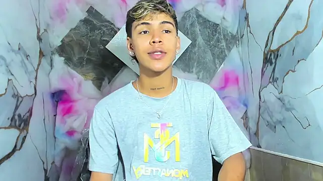 Timmy Kiing  online show from 27, 11, 2025