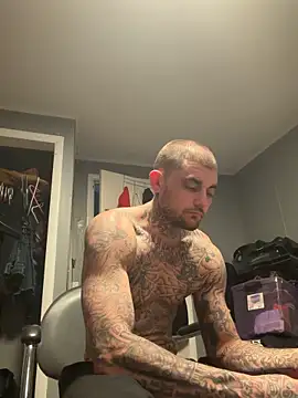 trickydickydaddy online show from 26, 3, 2026