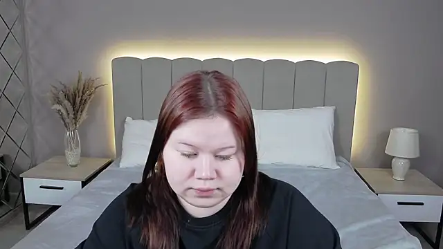 EvaNova  online show from 17, 4, 2026