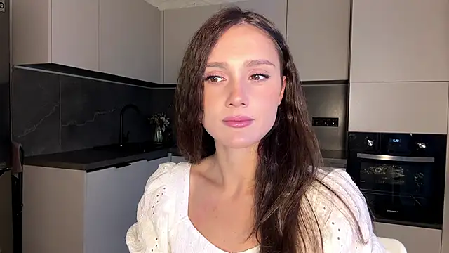 Snapshot of MagdaLavezzo chatting on 15, 11, 2025 MagdaLavezzo online show from 15, 11, 2025