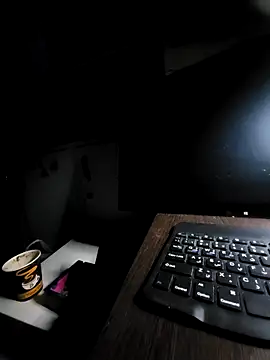 Saddamzaid1985 online show from 14, 4, 2026