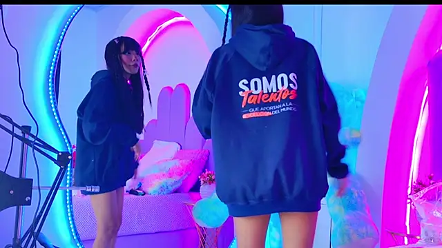 BunnySexyy18 online show from 27, 3, 2026