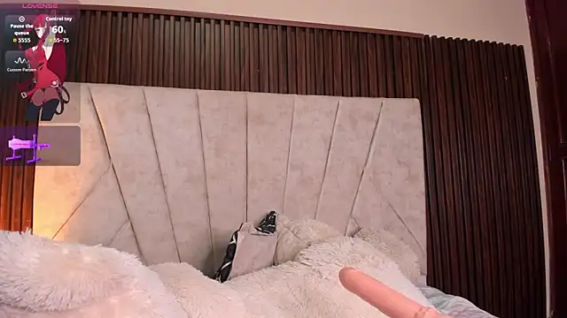 Snapshot of AMARA_BRUNET chatting on 11, 4, 2026 AMARA BRUNET online show from 11, 4, 2026