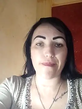 ArianaXFresh online show from 24, 11, 2025