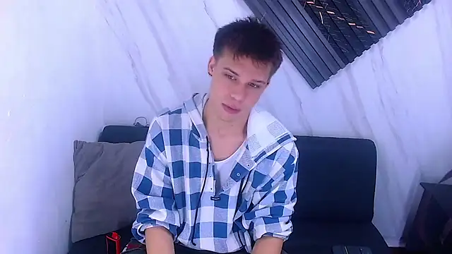 Liam York  online show from 9, 3, 2026