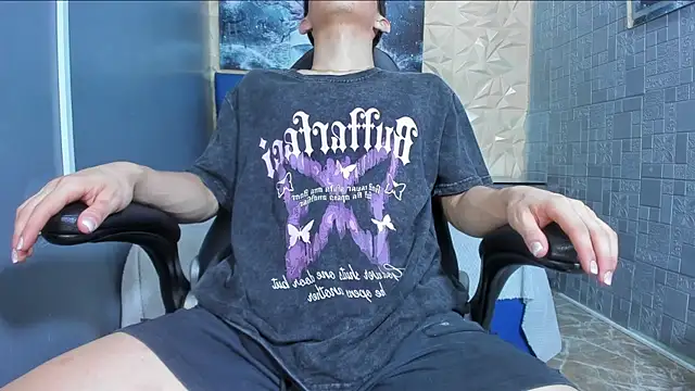 ElanGiraldo online show from 10, 6, 2026