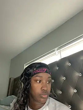 Snapshot of ToyaThick chatting on 25, 6, 2026 ToyaThick online show from 25, 6, 2026